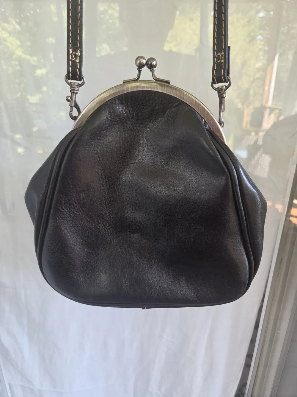 Patricia Nash Crossbody Black Embossed Leather Crossbody Bag Kiss-Lock Closure